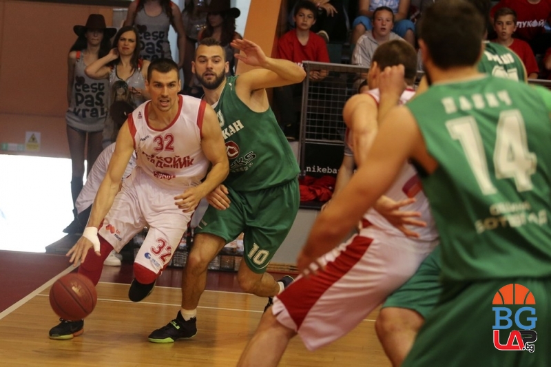 Супер дерби в Ботевград днес очаква букмейкър, Балкан е фаворит